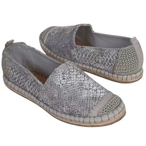 NWT The Sak Ella Crochet Snake Print Espadrilles Flats